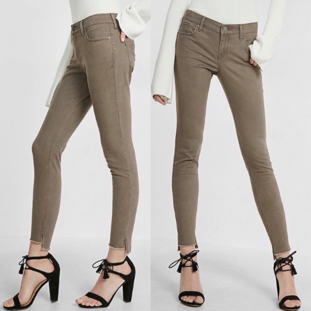 NWT Mid Rise Split Hem Stretch Leggings/ Jeans